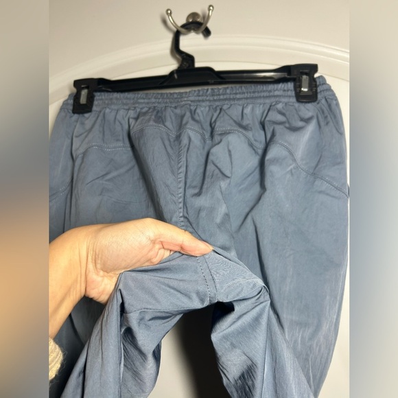 Free People Movement blue nylon cargo pants size medium NWOT - Picture 7 of 11